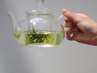 喝茶的好處和壞處分別是什么，長(zhǎng)期喝茶有什么危害？