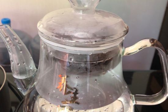 蒸茶和煮茶的區(qū)別，蒸茶和煮茶哪個好