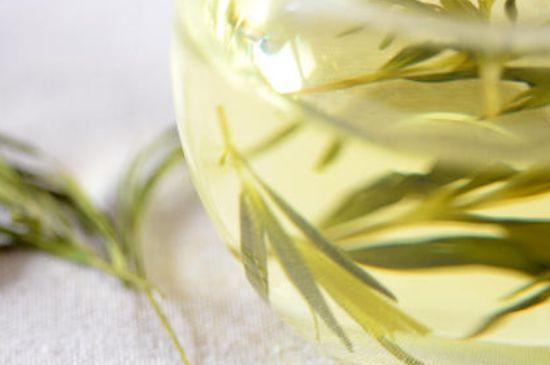 哪類(lèi)人不適合喝石竹茶，石竹茶的功效與禁忌