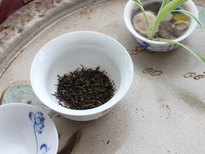 喝茶的好處和壞處分別是什么，長(zhǎng)期喝茶有什么危害？