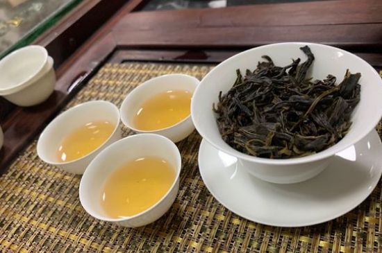 哪些茶適合泡功夫茶，功夫茶應(yīng)該配什么茶葉