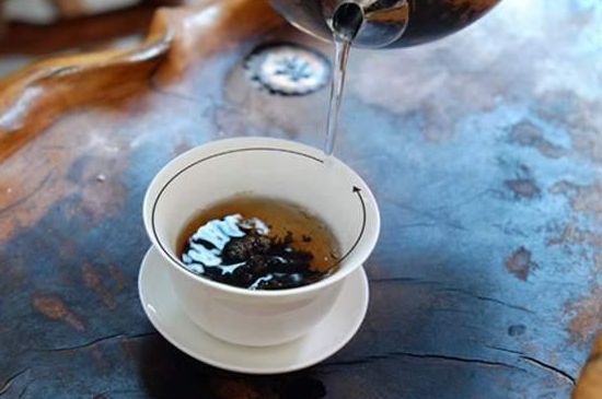 喝茶茶桌上的禮儀有哪些，泡茶待客十大禮儀不可不做！