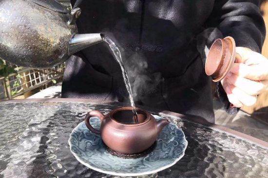 各類(lèi)茶的注水方式，不同的茶泡茶時(shí)怎么注水