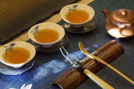 哪些茶適合泡功夫茶，功夫茶應(yīng)該配什么茶葉