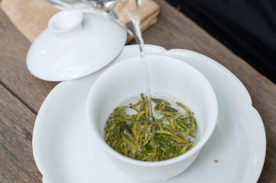 蒸茶和煮茶還有泡茶有什么區(qū)別，泡茶煮茶蒸茶哪個好喝？