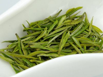 白茶顏色變黃還能喝嗎，發(fā)黃的白茶好不好？