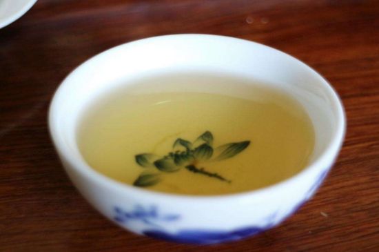 茉莉香精茶的鑒別方法，茉莉茶加香精怎樣識(shí)別？