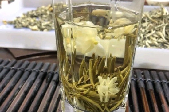 茉莉花花茶能煮嗎，喝茉莉花茶適合煮好還是泡好？
