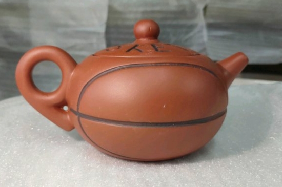 剛買(mǎi)的紫砂壺要怎么開(kāi)壺養(yǎng)壺，紫砂壺開(kāi)壺與養(yǎng)壺的方式方法