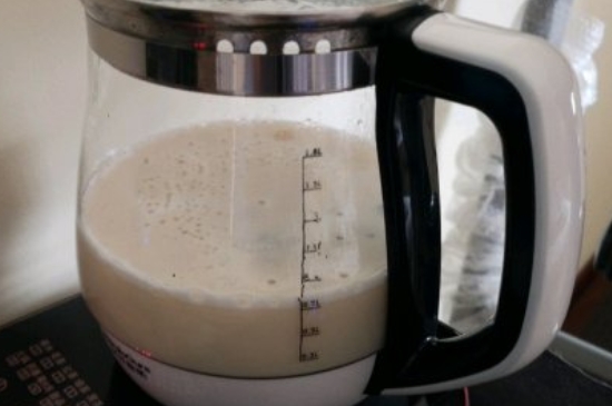 煮茶器和養(yǎng)生壺有什么區(qū)別，養(yǎng)生壺跟煮茶器哪個(gè)實(shí)用好用？