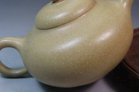 一把真正的本山綠泥壺最低多少錢，什么價格能買到本山綠泥紫砂壺？