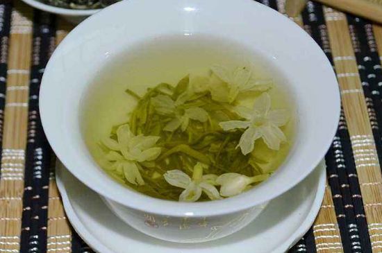 碧潭飄雪是什么檔次的茶，碧潭飄雪屬于什么檔次？