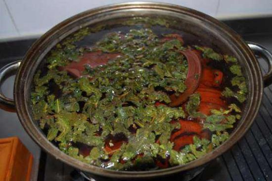 開壺放豆腐是錯(cuò)誤的，新買的紫砂壺正確開壺建議