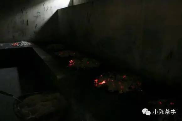 怎樣炭焙巖茶？揭秘武夷巖茶的炭焙技藝