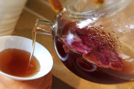 喝玫瑰花茶能祛斑嗎，玫瑰花茶有祛斑的功效嗎？
