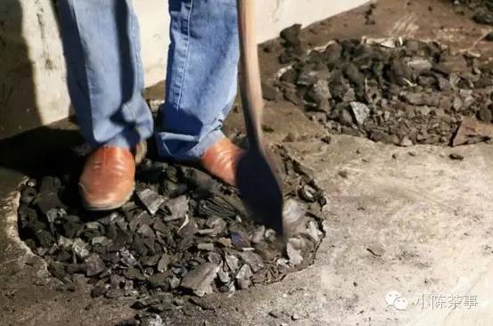 怎樣炭焙巖茶？揭秘武夷巖茶的炭焙技藝