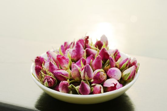 玫瑰花茶怎么泡不開(kāi)，玫瑰花茶泡著不開(kāi)花