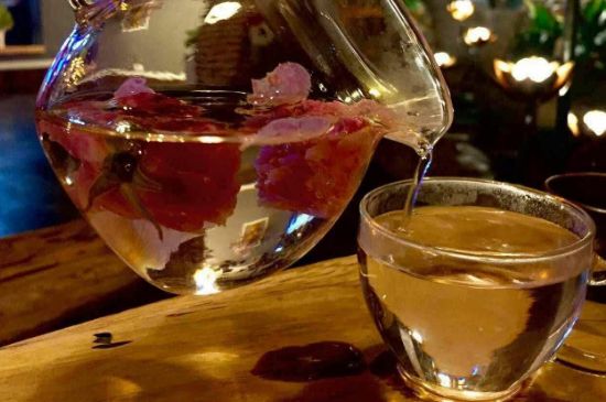 好玫瑰花茶多少錢(qián)一斤啊，玫瑰花茶價(jià)格多少錢(qián)合理？