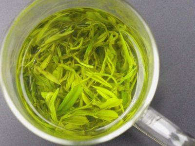 毛峰和毛尖哪個(gè)好一點(diǎn)，毛尖茶好還是毛峰茶好？