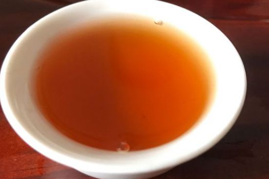 正山小種喝起來苦澀有點酸對嗎，正山小種發(fā)酸有害嗎