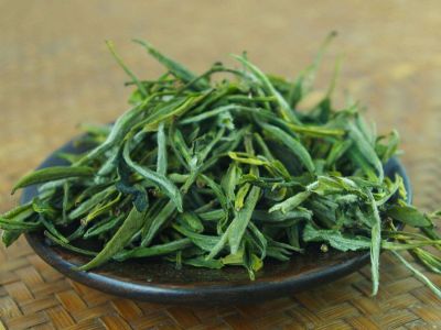 毛峰和毛尖哪個(gè)好一點(diǎn)，毛尖茶好還是毛峰茶好？