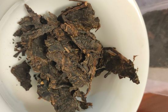 一天什么時候喝黑茶最好，喝黑茶一天最佳時間和季節(jié)