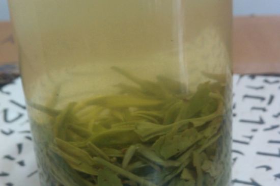 碧螺春為什么泡水渾濁，碧螺春茶葉泡水感覺很臟是混濁的