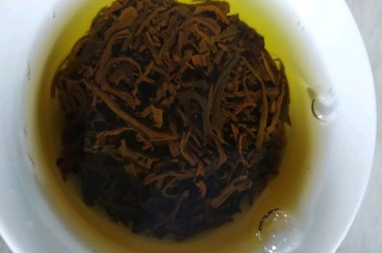 正山小種很細還很黑亮，正山小種越細越好嗎