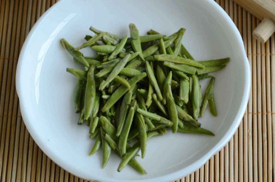 雀舌和竹葉青的區(qū)別，雀舌對(duì)比竹葉青圖片