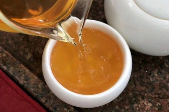 女人晚上喝紅茶好嗎，女人紅茶啥時候喝最好？