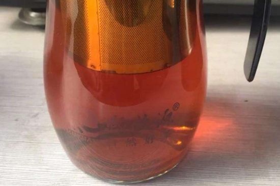 茯磚茶與普洱茶哪個(gè)好，茯茶和普洱茶口味區(qū)別